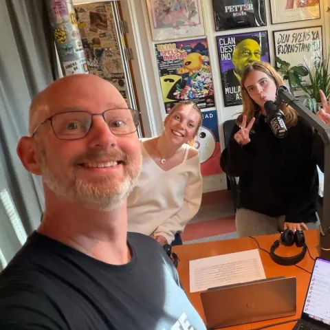 Jag, Mirja, Vera och Oscar i K103s studio.