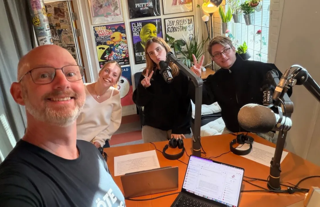 Jag, Mirja, Vera och Oscar i K103s studio.